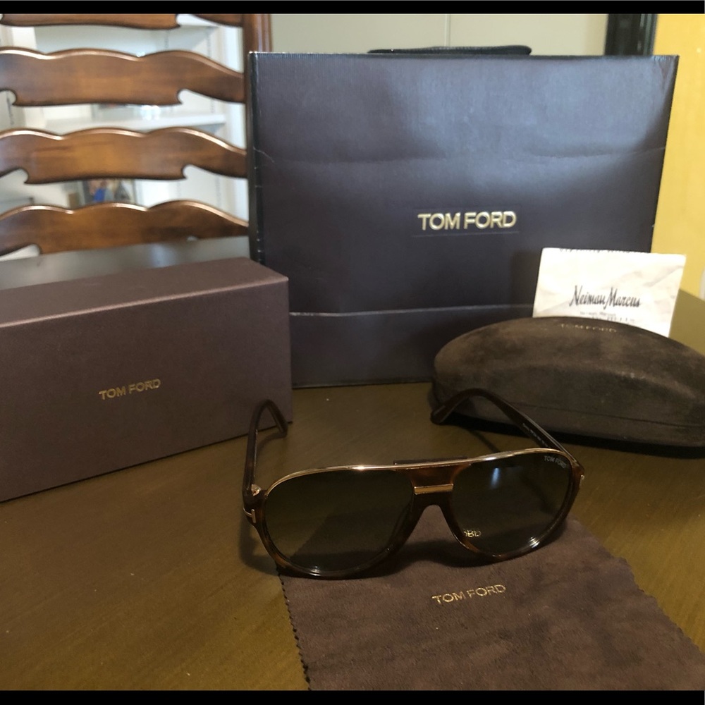 SOLD! ✅ Tom Ford Sunglasses- Includes Receipt